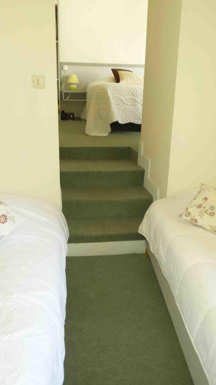 Grand Hotel De L'Etoile Courtenay (Loiret) Quarto foto